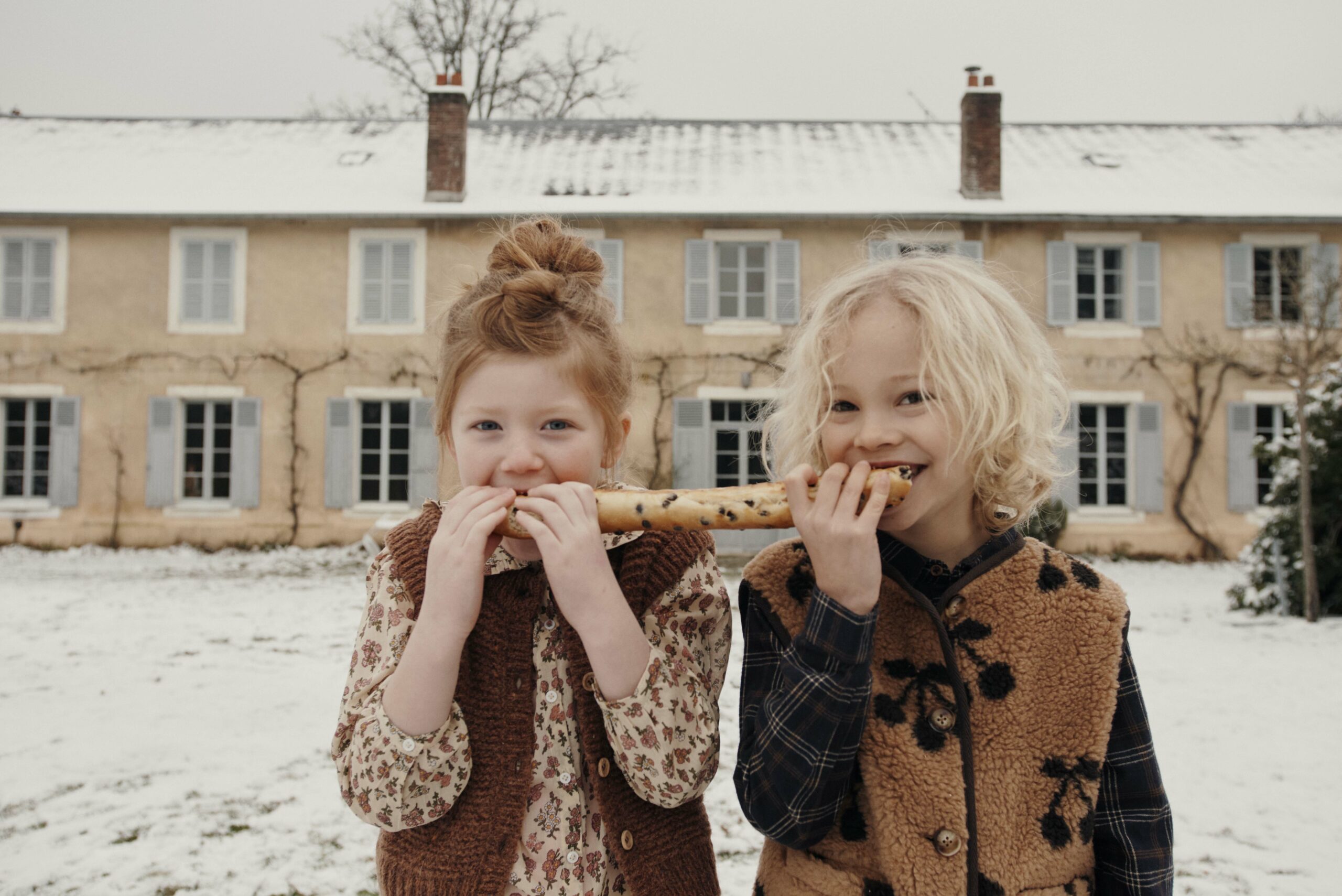 Emile et Ida: Libertà e Tradizione nella Collezione Inverno 2024 EMILE IDA AA130 AA048A AA175 AA074