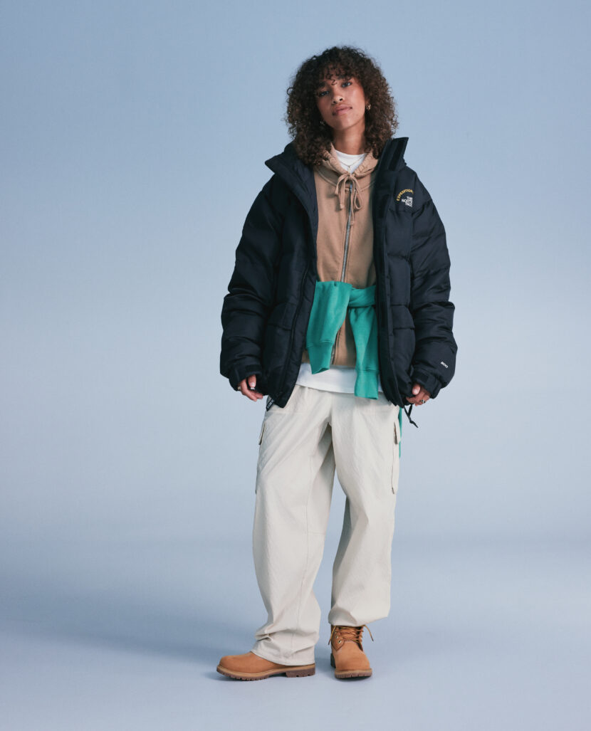 The North Face: 30 Anni di Innovazione con il Nuovo Himalayan Parka TNF_FW24_HMLYNParka_Aung_0097 300dpi JPG