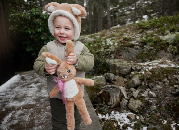 Elodie: Funzionalità e Design per i Più Piccoli 7333222022127-50535203874DE-Winter-Bonnet-Bunny-Darling-LP (3)