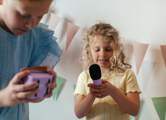 Lalarma Copenhagen: Tecnologia Creativa per Bambini Felici Lalarma_April_Shoot_2024-16