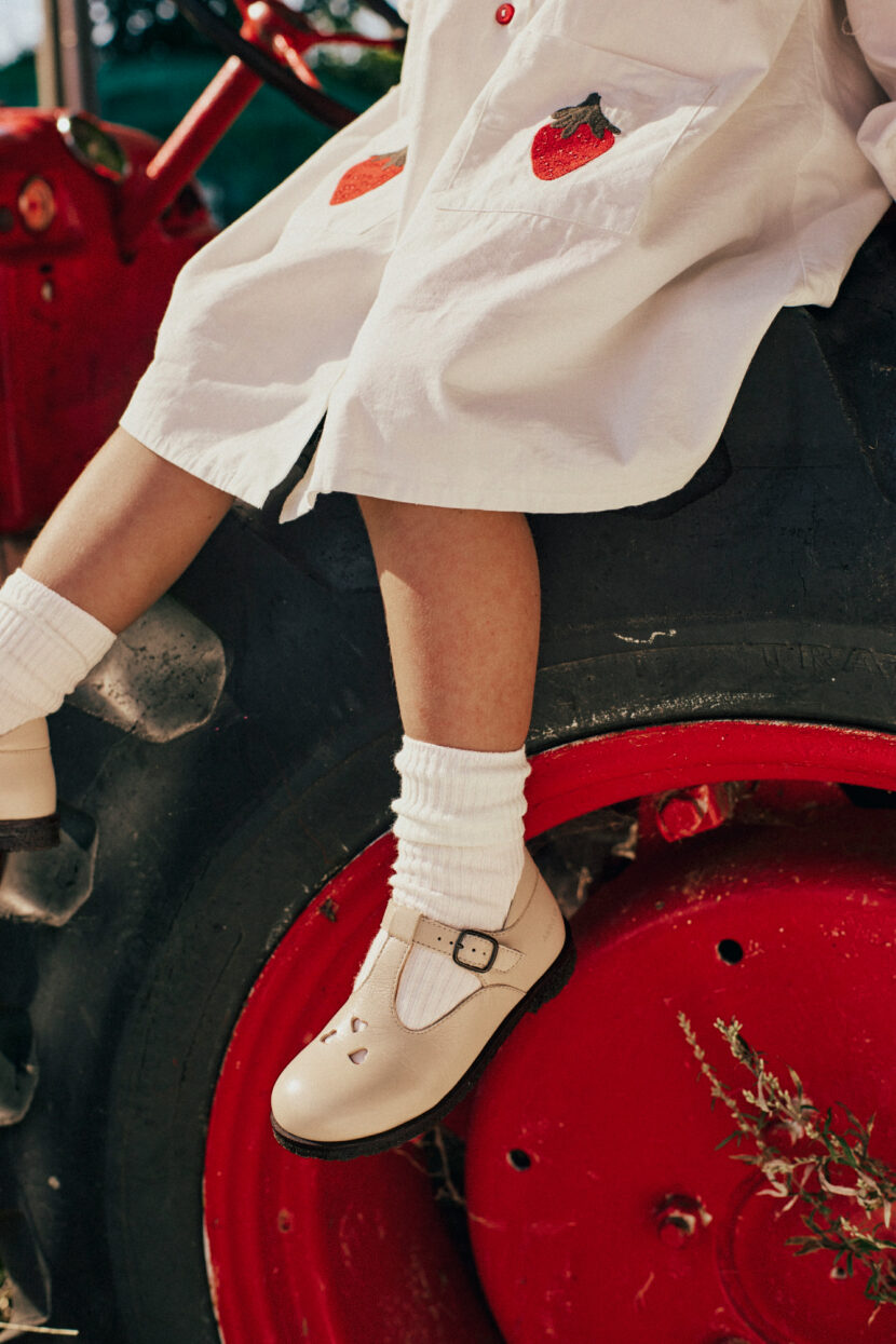 ANGULUS: Un'eleganza senza tempo per i piccoli piedi 3471-101-4001-i (1)