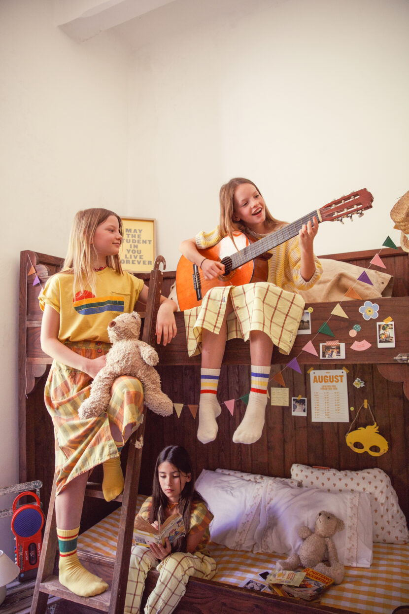 Piupiuchick SS25 Summer Camp: La Magia dell'Estate nei Capi per Bambini piupiuchick_ss25_summer camp-3