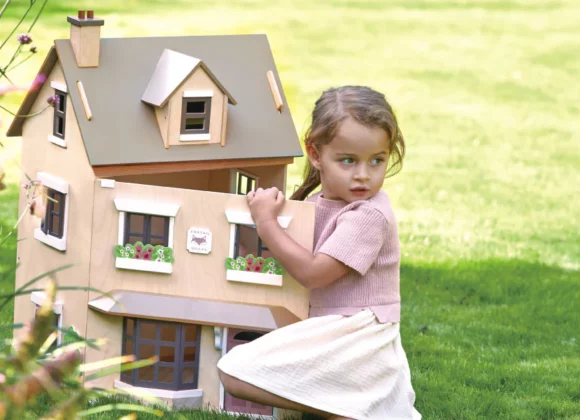 Tender Leaf: giochi in legno per un'infanzia creativa TL-Banner_Foxtail-Villa_1512x