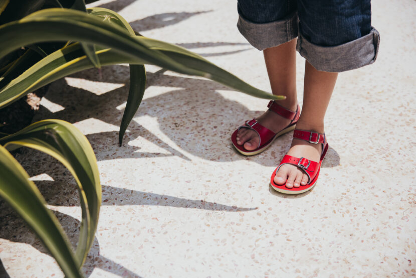 Salt-Water: stile e comfort senza tempo per l’estate WHITESPACE_Rio_SurferRed-3