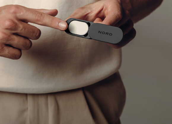 NORD_HeroImage_Hand-5