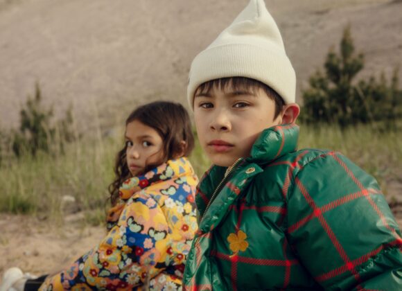 Mini Rodini AW25 Digging Deep: la moda kids scava nel passato e immagina il futuro MINI-RODINI_AW25-MAIN_Y2A8013