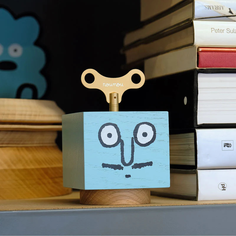 Image-J.Jullien_BLUE_musical-box_DSCF9597_1024x1024