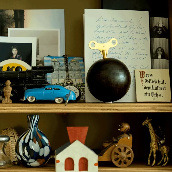 Once-upon-a-time_Lay_Atmo_MK-2095_web_1024x1024